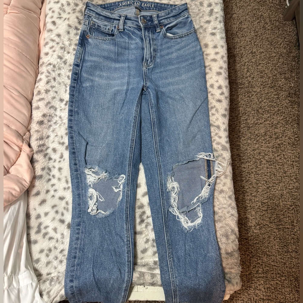 American Eagle Outfitters Women's High Rise Light Blue Jeans